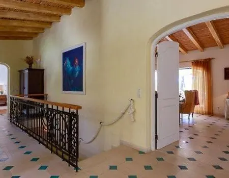فيلة Vale Do Garrao Sleeps 12 Pool