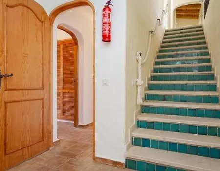 Vale Do Garrao Sleeps 12 Pool فالي دو لوبو